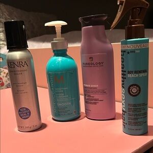 Moroccanoil Smoothing Lotion in Teal
